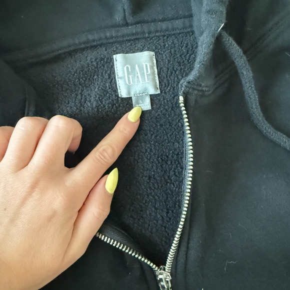 Men’s Gap Soft Zip Hoodie in Black - Size Large - Picture 3 of 4